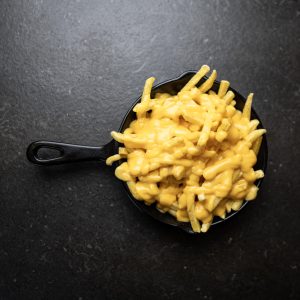 Fries with Cheddar بطاطا مع شيدر