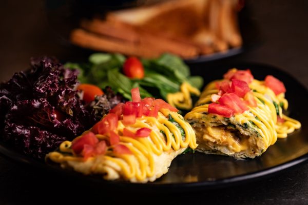 Spinach & Mushroom Omelette أومليت بالسبانخ والفطر