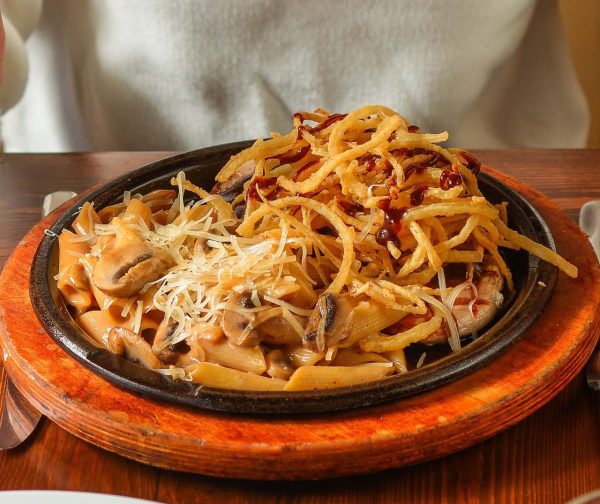 Crispy Onion Chicken Meal وجبة كريسبي اونيون تشكن