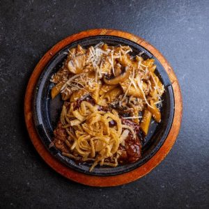 Crispy Onion Steak كريسبي اونيون ستيك