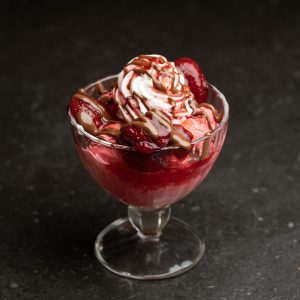 Strawberry Chocolate Icecream بوظة فريز وشوكولا